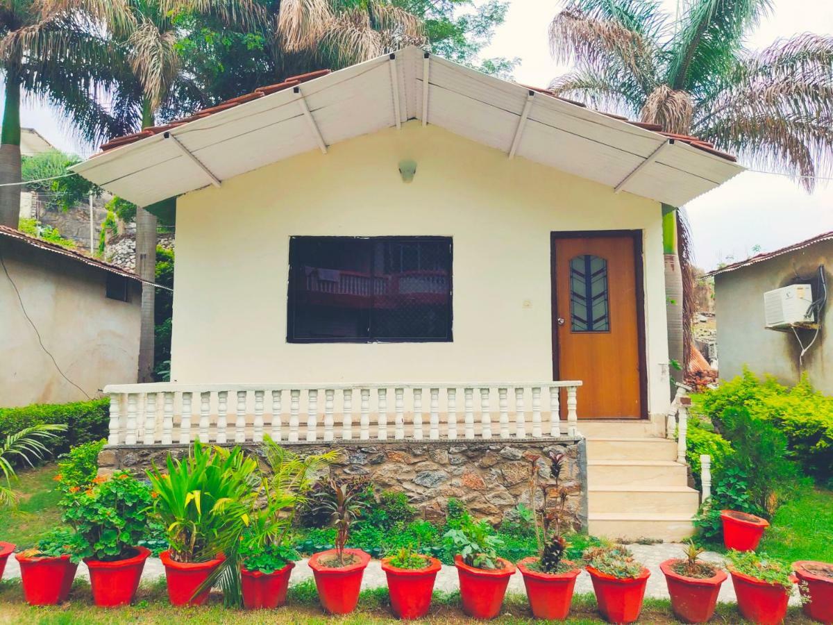 Green View Cottage Abu Road Exterior photo